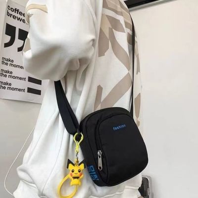 Sacs à dos noirs sur mesure avec revêtement en tissu réglable