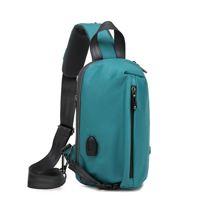 Sacs à dos croisés occasionnels avec fermeture à glissière en matériau imperméable